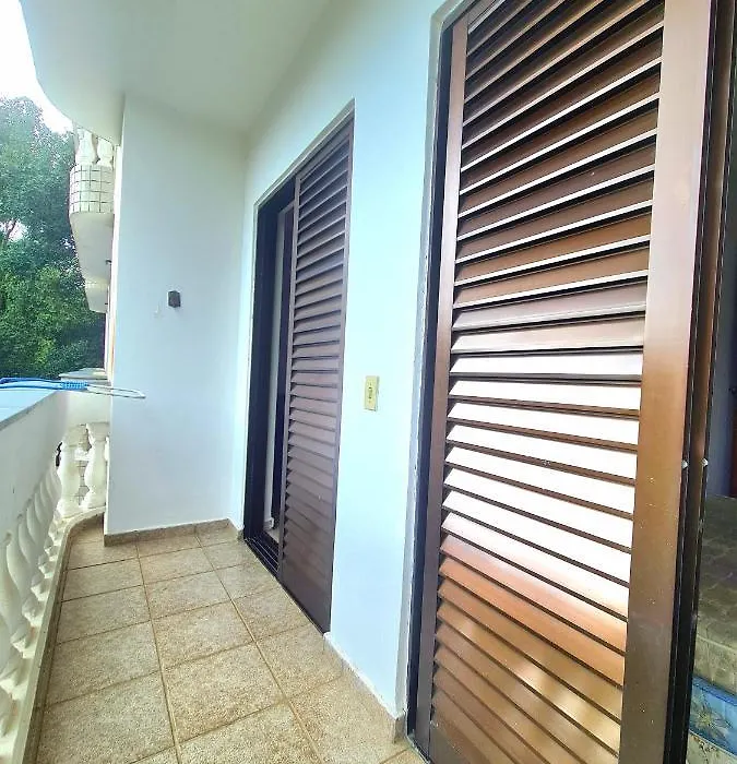 Apartamento com piscina no Itaguá em Ubatuba-1